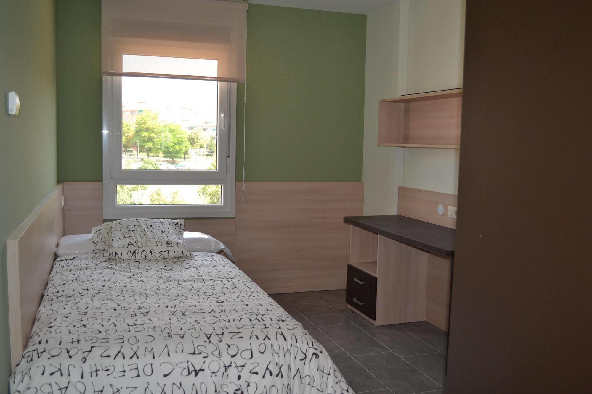 The Factory Residence Hall Segovia Luaran gambar